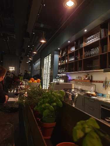 Opinii despre Black Bird în Uppsala - Gastronomi och hotellverksamhet