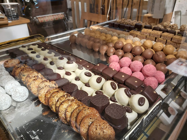 Comentarii opinii despre Waxholms Choklad AB