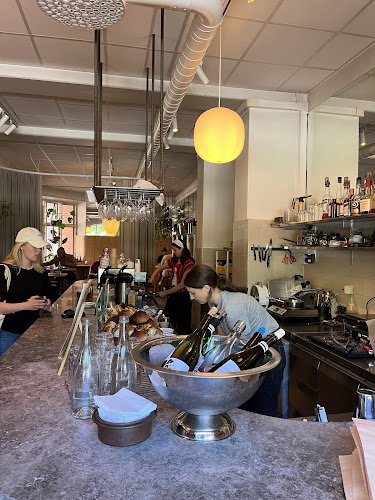 Comentarii opinii despre Love Coffee & Wine