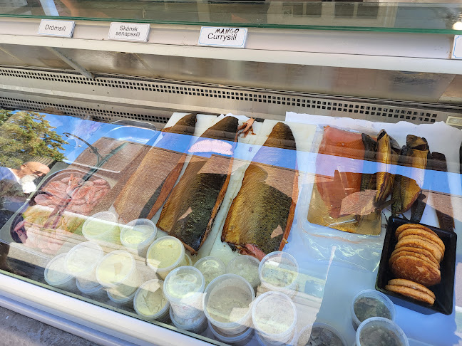 Reviews of Blå Hoddans Fisk och Rökeri in Malmö - Gastronomi och hotellverksamhet