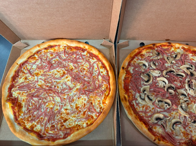 Opinii despre Ibbes Pizzeria Västerås în Västerås - Gastronomi och hotellverksamhet