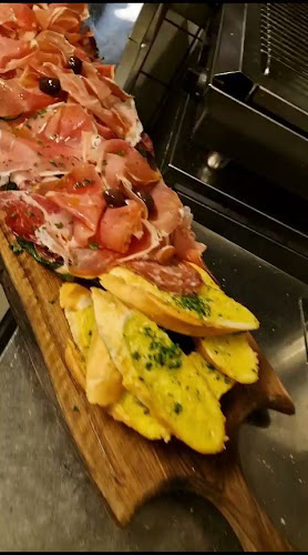 Matboden Södermalm - Gastronomi och hotellverksamhet