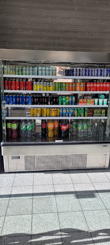 Opinii despre Bergsjön Pizza în Göteborg - Gastronomi och hotellverksamhet