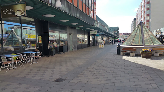 La Cuisine - Gastronomi och hotellverksamhet