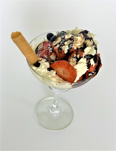 Opinii despre Glassbaren i Rönninge în Rönninge - Gastronomi och hotellverksamhet