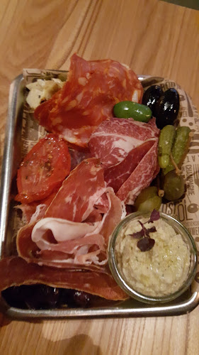 Sveavägen 44, 111 34 Stockholm