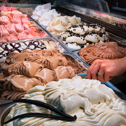 Opinii despre Favvo Glass în Malmö - Gastronomi och hotellverksamhet