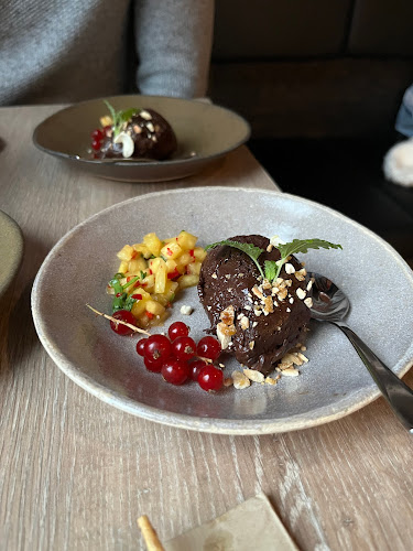 Sushi Rebellion - Gastronomi och hotellverksamhet