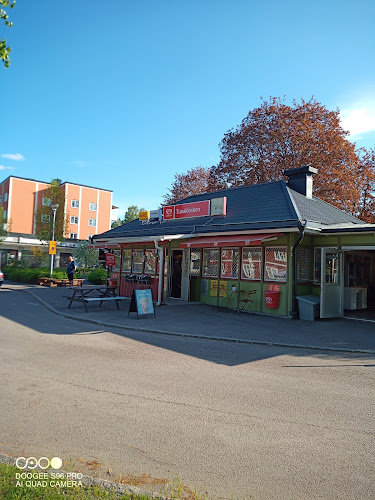 Comentarii opinii despre Tuna Kiosken AB