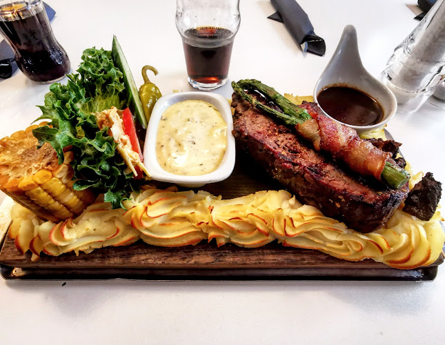 Sam's restaurang - Gastronomi och hotellverksamhet