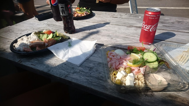 Restaurang & Pensionat Kajutan - Gastronomi och hotellverksamhet