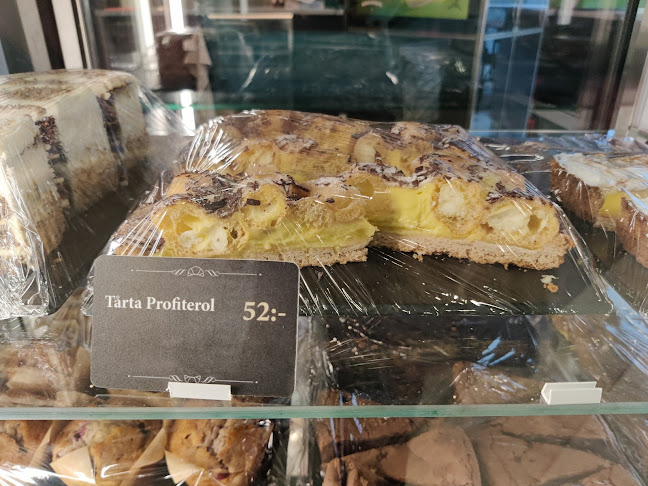 Reviews of Cappuccino Bar in Gävle - Gastronomi och hotellverksamhet