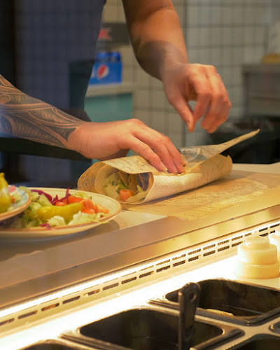 Comentarii opinii despre Kebaberia 5rpn döner