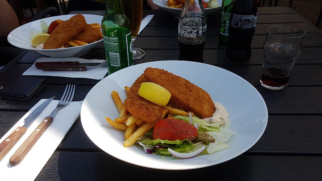 Simons Bar & Kök - Gastronomi och hotellverksamhet