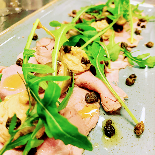 Reviews of Oliveriet - Äkta Italiensk Pizzeria, Restaurang Och Deli i Karlstad in Karlstad - Gastronomi och hotellverksamhet