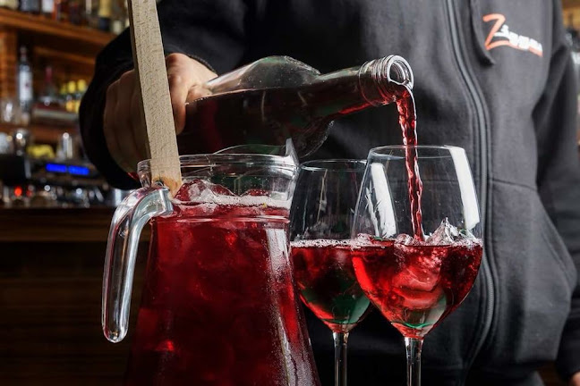 Opinii despre Zigges Garage în Halmstad - Gastronomi och hotellverksamhet