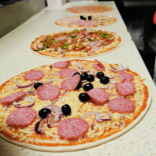 Reviews of DG's Fastfood in Enskededalen - Gastronomi och hotellverksamhet