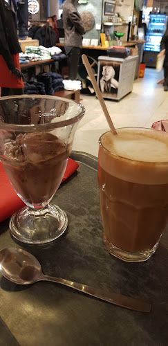 Reviews of Global Living in Västerås - Gastronomi och hotellverksamhet