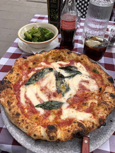 da Luigi - Gastronomi och hotellverksamhet