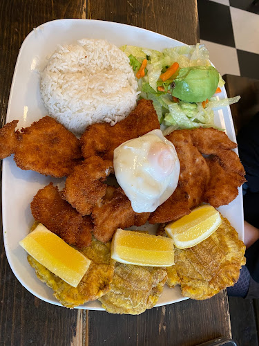 Kaffé Express Colombia Open Times