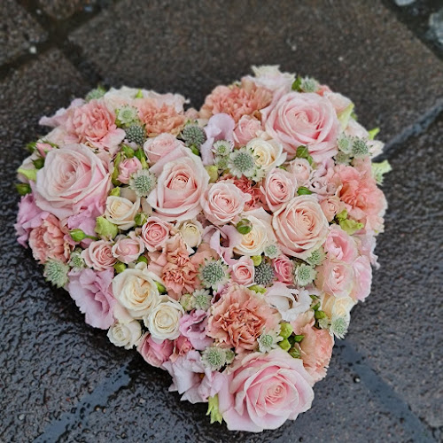 Opinii despre Flora By M - Blommor Värnamo în Värnamo - Gastronomi och hotellverksamhet