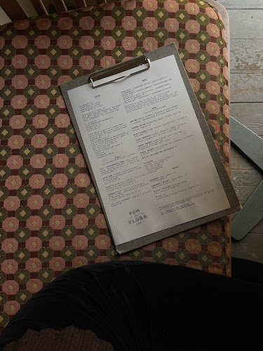 Cafè Pom & Flora Vasastan - Gastronomi och hotellverksamhet