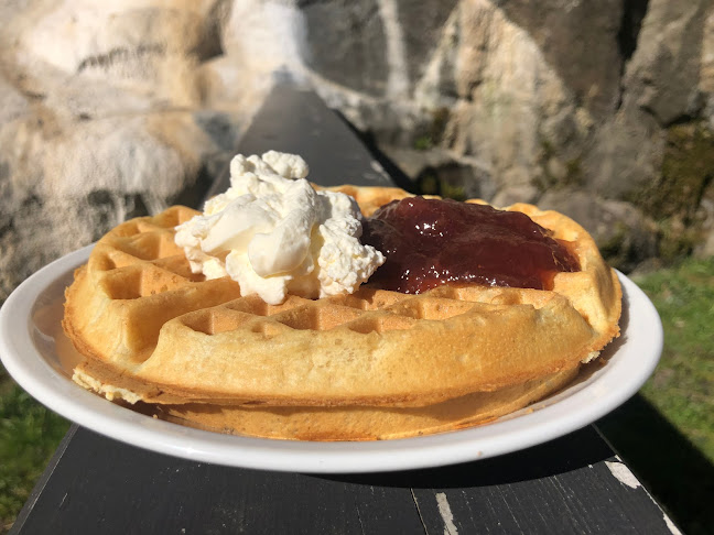 Opinii despre Carlstens Fästning Våffelcafé în Marstrand - Gastronomi och hotellverksamhet