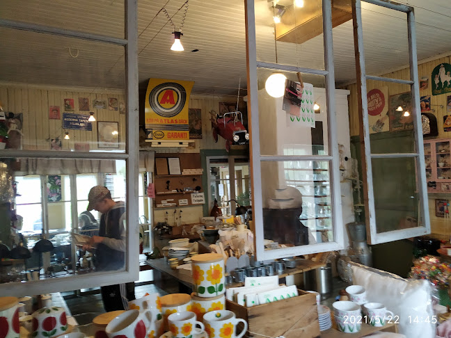 Systrarna Skogströms Lantcafé