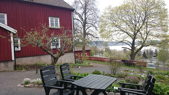 Opinii despre Brunstorps Trädgårdscafé în Huskvarna - Gastronomi och hotellverksamhet