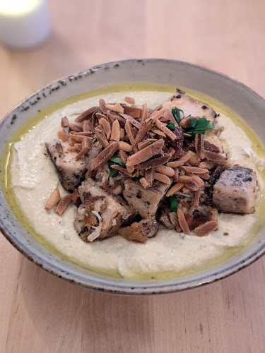 Mummus / Hummus & more - Gastronomi och hotellverksamhet