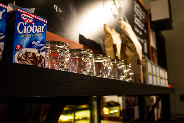 Manniny Phone number