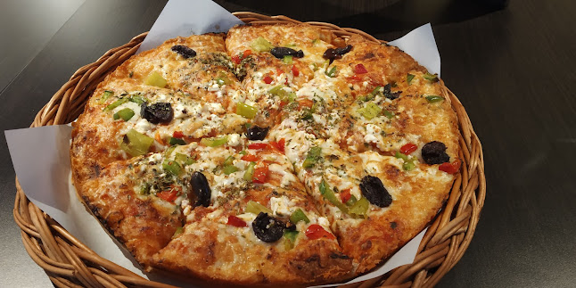 Pizzabakeren - Gastronomi och hotellverksamhet