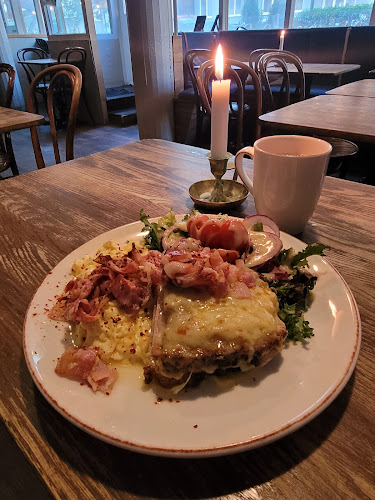 Comentarii opinii despre Petite France