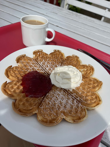 Vänersborgs Slusscafé - Gastronomi och hotellverksamhet