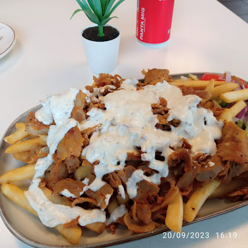 Opinii despre Eda's Pizzeria în Göteborg - Gastronomi och hotellverksamhet