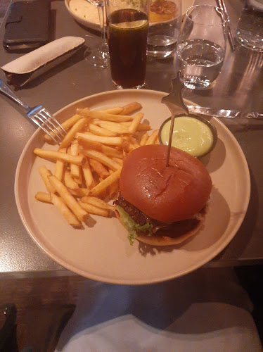 The Lamp Restaurant - Gastronomi och hotellverksamhet