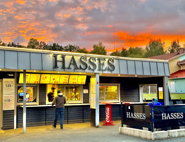 Hasses Gatukök - Gastronomi och hotellverksamhet