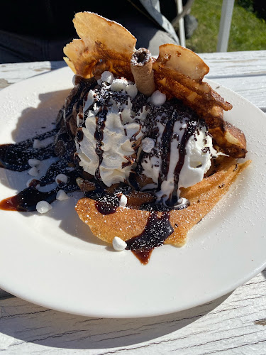 Opinii despre Möllebacken Restaurang & Café în Helsingborg - Gastronomi och hotellverksamhet