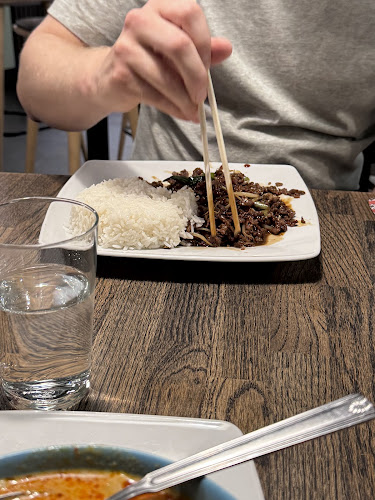 Opinii despre Kim BanBan în Stockholm - Gastronomi och hotellverksamhet