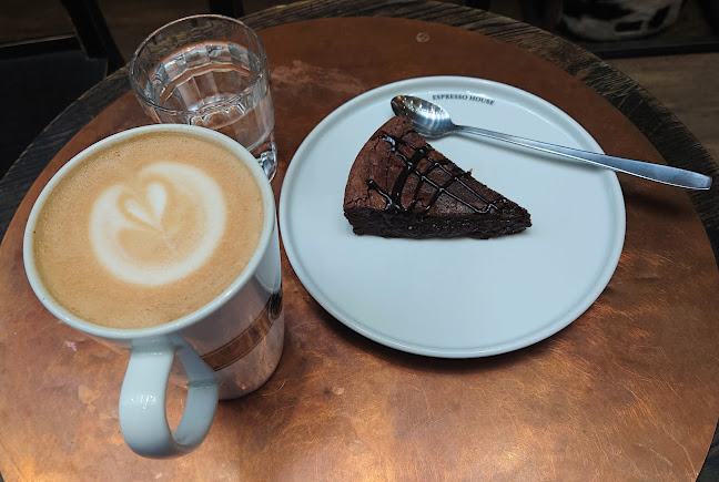 Comentarii opinii despre Espresso House Avion Shopping Umeå