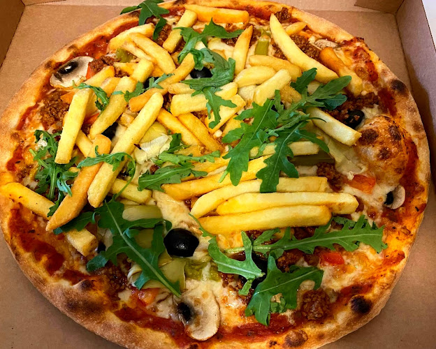 Maxi Café Mor Märtas - Karlskoga