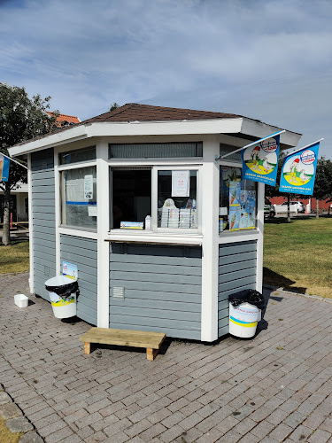 Vikens glasskiosk - Gastronomi och hotellverksamhet