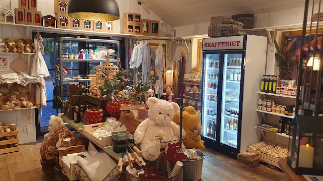 Tindered Trädgård Café - Gastronomi och hotellverksamhet