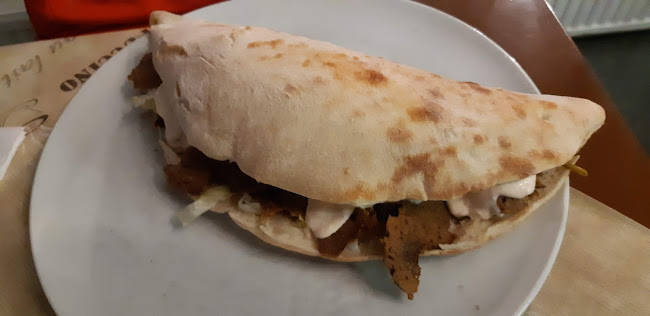 Hassan Pizzeria - Gastronomi och hotellverksamhet