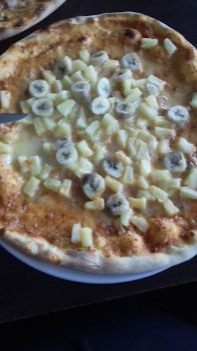 Pizzeria Florens - Gastronomi och hotellverksamhet