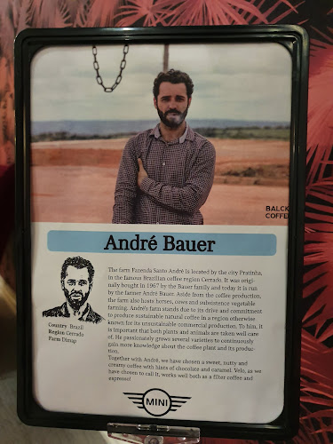 Cafe Deluxe - Gastronomi och hotellverksamhet