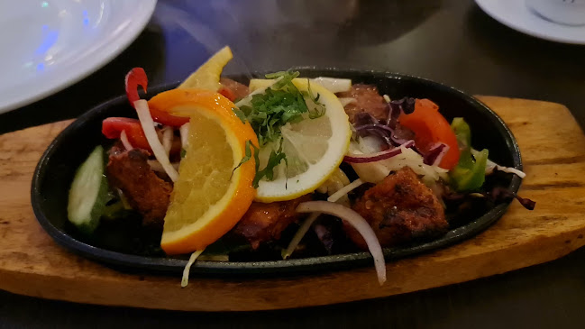 Reviews of Lilla Karachi in Stockholm - Gastronomi och hotellverksamhet