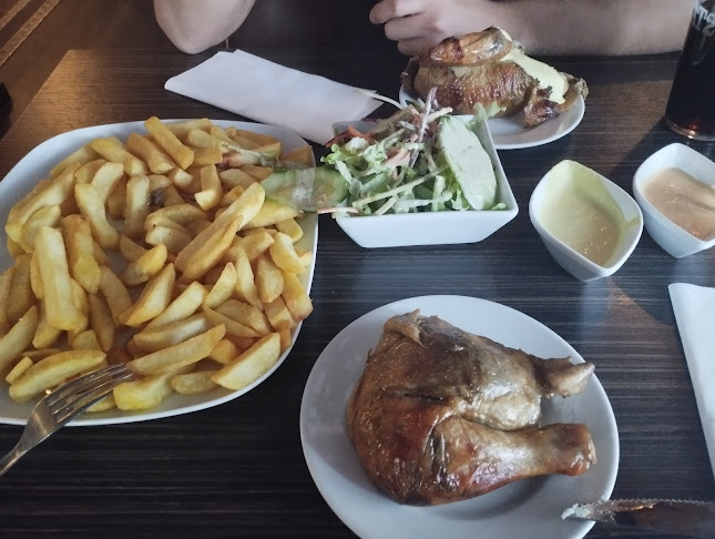 Lollis Restaurant & Bar - Gastronomi och hotellverksamhet