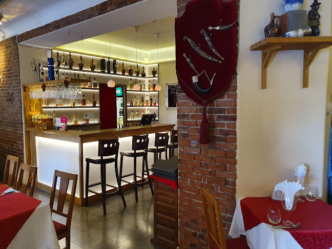 Tiflisi - Gastronomi och hotellverksamhet