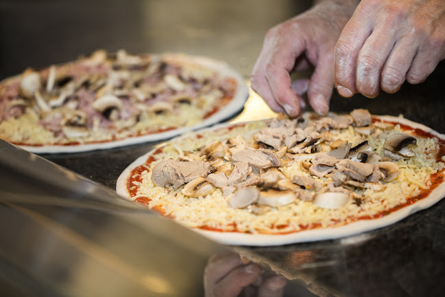 Reviews of Punch Restaurang & Bar in Halmstad - Gastronomi och hotellverksamhet